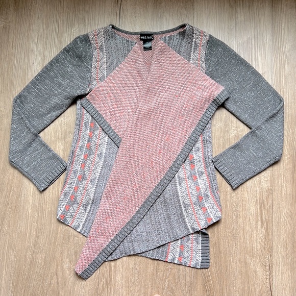 Junior’s Multicolor Aztec Print Wrap Cardigan Size Medium - Picture 13 of 16